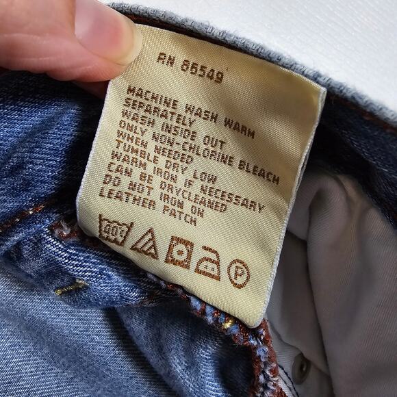 Tommy Bahama Classic Fit Jeans Men's 38 x 32 (Actual 36x31") Soft Cotton Tencel - Picture 9 of 11